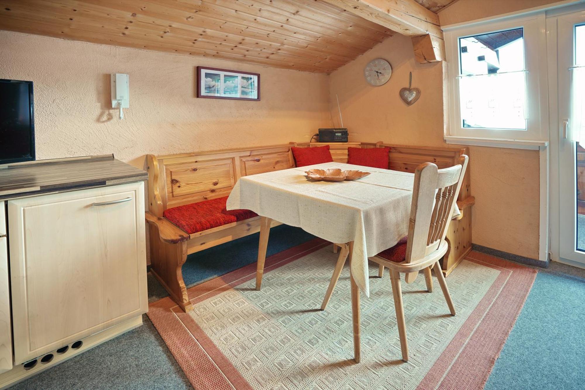 Gaestehaus Bergfrieden Болстерланг Екстериор снимка